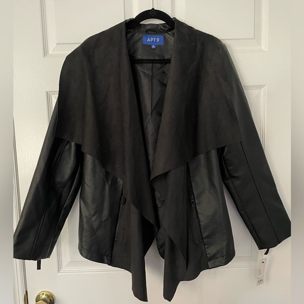 Ladies XLAPT..9 coat from kohls